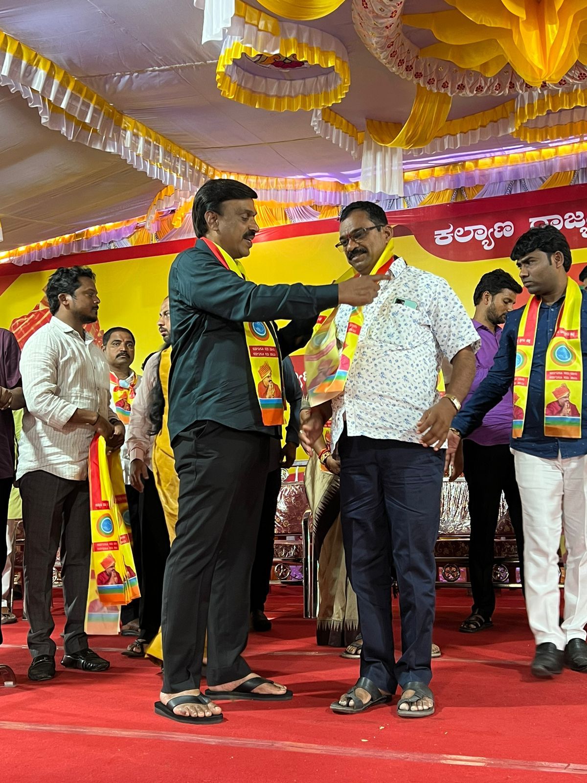 ರೆಡ್ಡಿ ಗರ್ಜನೆ ಬಿಜೆಪಿ ಗಡ ಗಡ!!