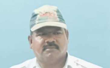 ಮಹಿಳೆ ಗೆ ಕಿರುಕುಳ, ಕರ್ತವ್ಯ ಲೋಪ ದೊರನ್ನಡತೆ, ಮಾಡಿದ ಹಿನ್ನೆಲೆ,ಟ್ರಾಫಿಕ್ ಹೆಡ್ ಕಾನ್ಸ್ಟೇಬಲ್ ಸೈಯದ್ ಸಾದಿಕ್ ಅಲಿ ಅಮಾನತ್ತು.ಅಸಲಿ ಸ್ಟೋರಿ ನೋಡಿ.