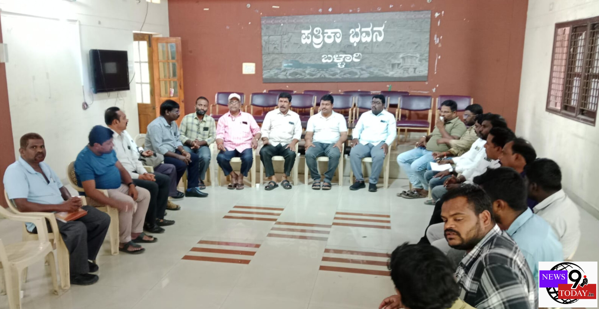 ಕರ್ನಾಟಕ ಕಾರ್ಯನಿರತ ಪತ್ರಕರ್ತರ ಸಂಘದ ಆಶ್ರಯದಲ್ಲಿ ಜು.1 ರಂದು ಪತ್ರಿಕಾ ದಿನಾಚರಣೆ  ಪತ್ರಕರ್ತರ ಹಬ್ಬದಲ್ಲಿ ಪ್ರತಿಯೊಬ್ಬರೂ ಭಾಗವಹಿಸಿ – ಯಾಲ್ಪಿ ವಲಿಭಾಷ