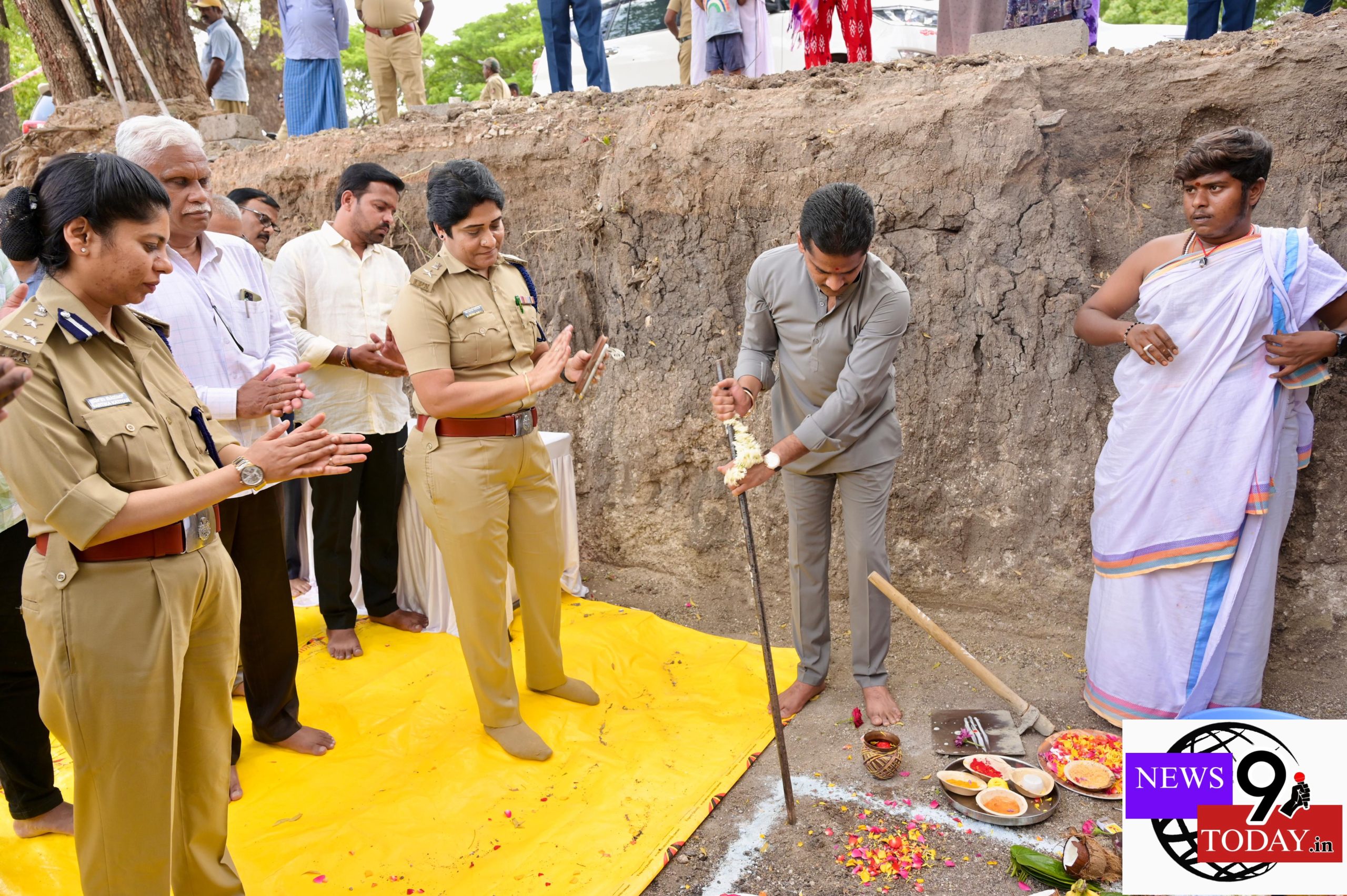 ಪೊಲೀಸ್ ವಸತಿ ಗೃಹ ಕಟ್ಟಡ ನಿರ್ಮಾಣ; ಭೂಮಿ ಪೂಜೆ ನೆರವೇರಿಸಿದ ಶಾಸಕ ನಾರಾ ಭರತ್ ರೆಡ್ಡಿ